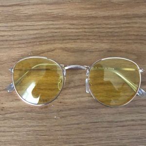 Yellow vintage-inspired sunglasses